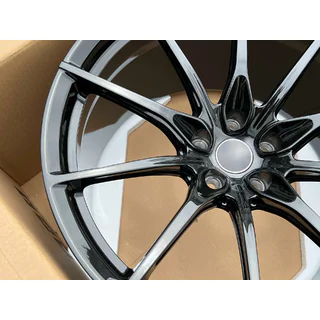 OEM smidda fälgar R19 R20 V1 (4 st) McLaren 765LT foto 4