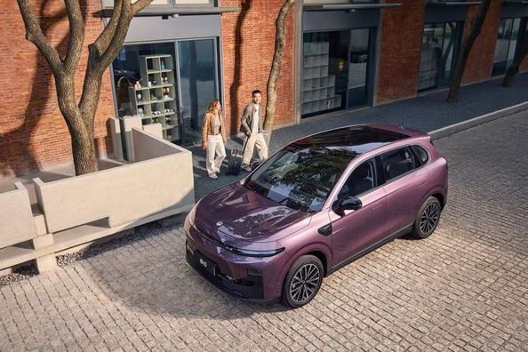 Test av Leapmotor B10: Kompakt el-crossover med premiumteknik