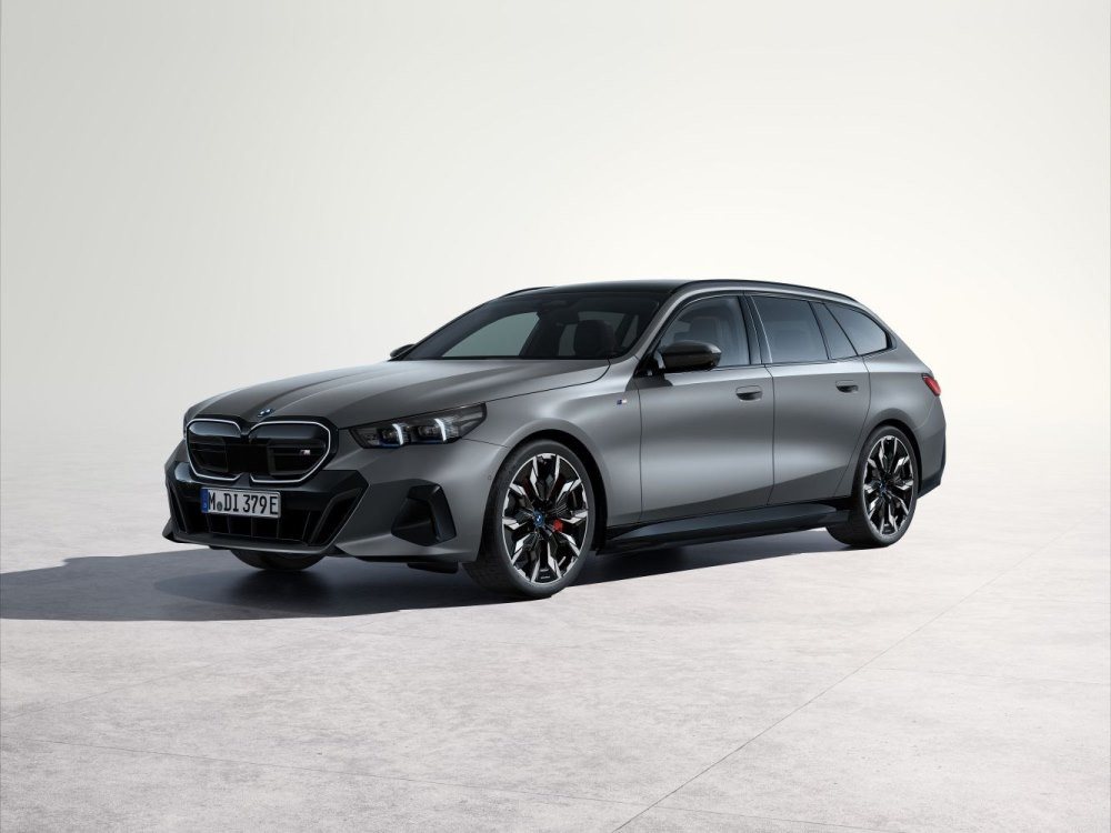 BMW i5 Touring M60 xDrive 2024: Test av elektrisk kombi
