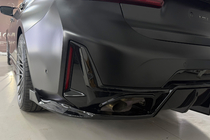 BMW 3-serien G20/G21 2018– Diffusor till bakre stötfångare B-Style LED (för M-Sport 2023+, ABS) foto 2