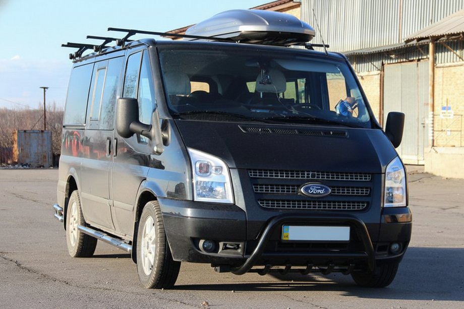 Ford Transit 2000–2014 Frontbåge WT003 Black (2006-2014, rostfritt stål) Image