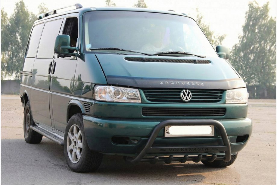 Volkswagen T4 Caravelle/Multivan 1990–2003 Frontbåge WT004 Black (rostfritt stål) Image