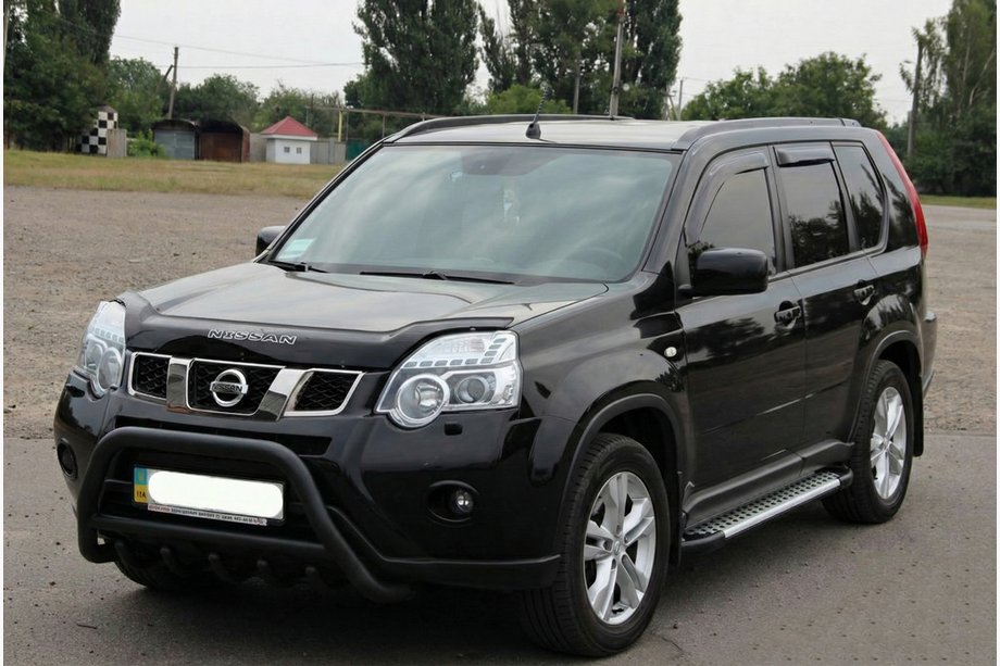 Nissan X-trail T31 2007–2014 Frontbåge WT003 Black (rostfritt stål) Image