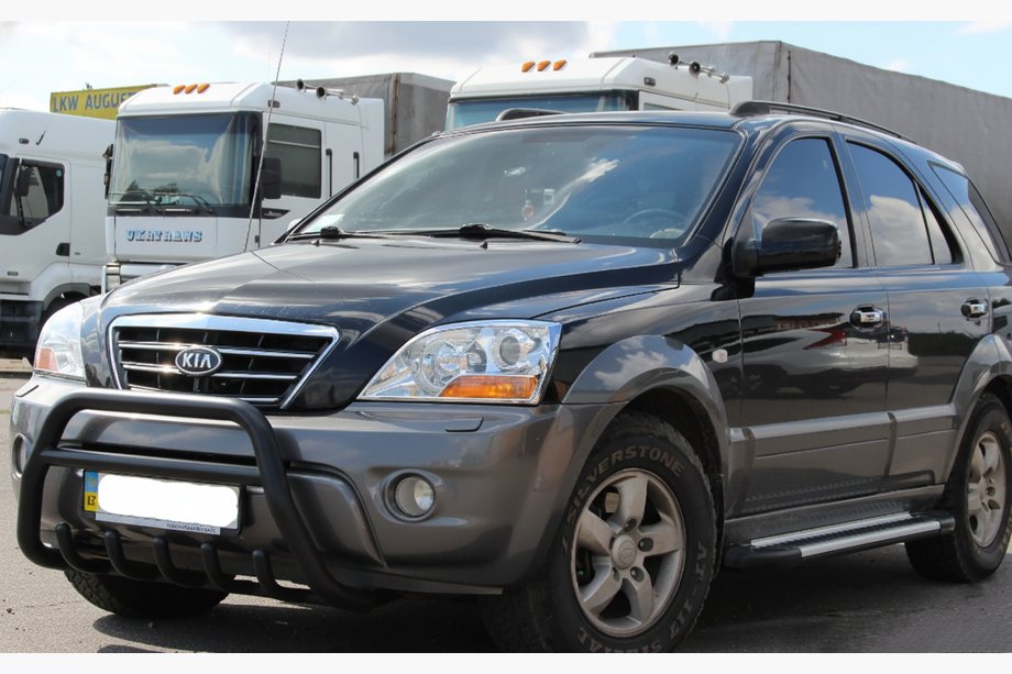 Kia Sorento I BL 2002–2009 Frontbåge (bullbar) WT003 Black-2 (rostfritt stål) Image