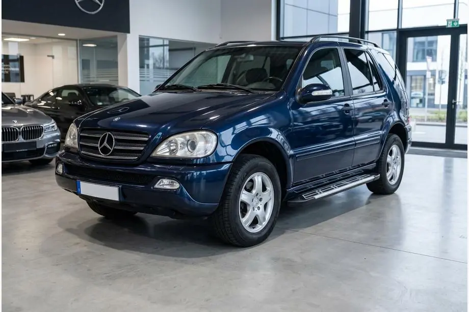 Mercedes ML W163 1997–2005 Sidosteg Sunrise (2 st, aluminium) Image