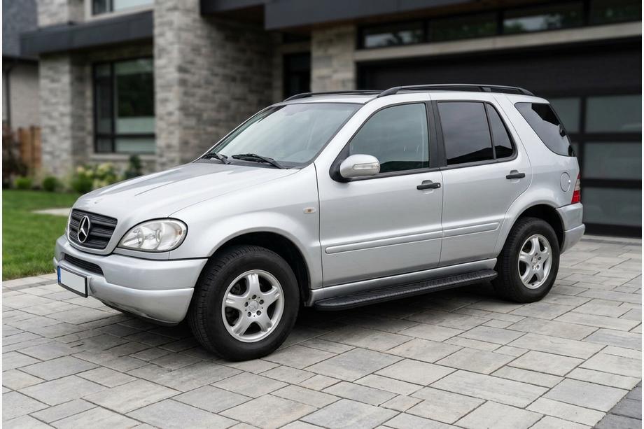 Mercedes ML W163 1997–2005 Sidosteg Bosphorus Black (2 st, aluminium) Image