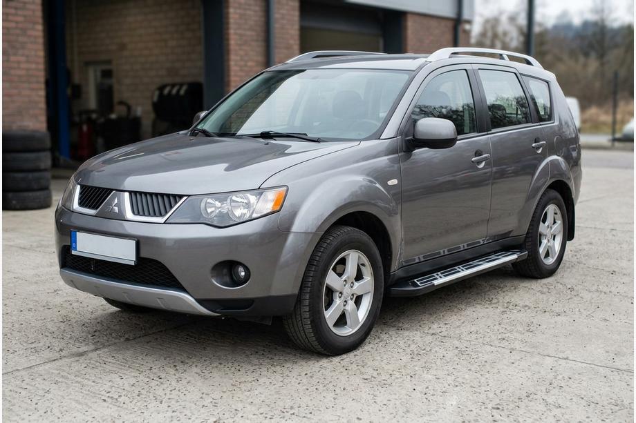 Mitsubishi Outlander 2006–2012 Sidosteg Sunrise (2 st, aluminium) Image
