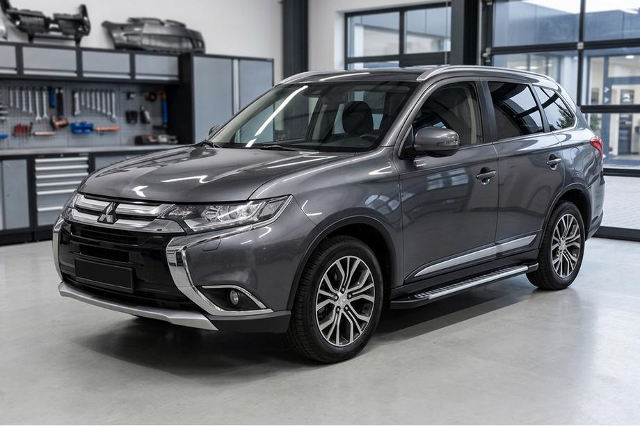 Mitsubishi Outlander 2012–2021 Sidosteg Line (2 st, aluminium) Image