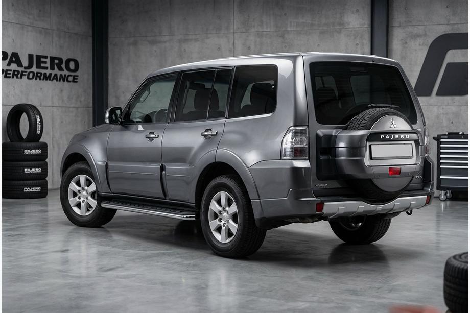 Mitsubishi Pajero Wagon IV 2006–2021 Sidosteg Maydos V1 (2 st, aluminium ↗ rostfritt stål) Image