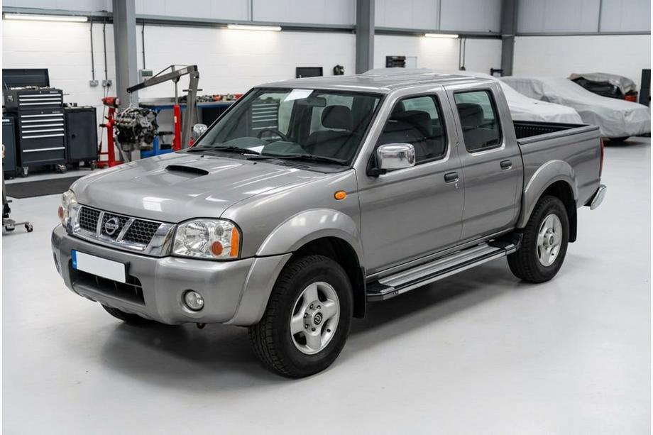 Nissan NP300 1999–2015 Sidosteg Rainbow (2 st, aluminium) Image