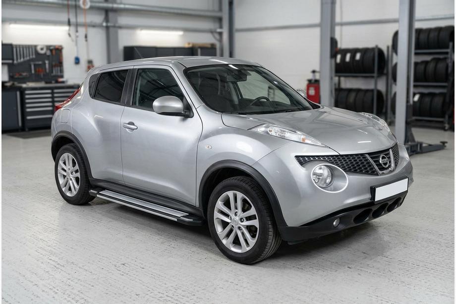 Nissan Juke 2010–2019 Sidosteg Rainbow (2 st, aluminium) Image