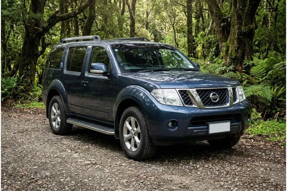 Nissan Pathfinder R51 2005–2014 Sidosteg Maydos V1 (2 st, aluminium ↗ rostfritt stål) Image