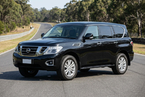 Nissan Patrol Y62 2010–2024 Sidosteg Allmond Black (2 st, aluminium) foto 1