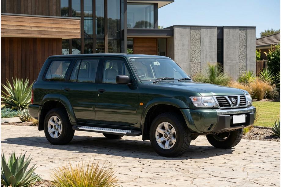 Nissan Patrol Y61 1997–2011 Sidosteg X5-typ (2 st, aluminium) Image