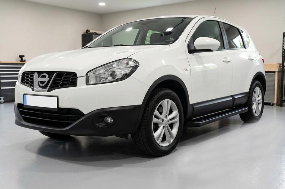 Nissan Qashqai 2010–2014 Sidosteg Allmond Black (2 st, aluminium) Image