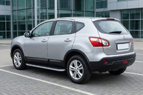 Nissan Qashqai 2010–2014 Sidosteg Tayga Grey (2 st, aluminium) foto 1