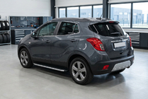 Opel Mokka 2012–2021 Sidosteg Fullmond (2 st, aluminium) foto 1