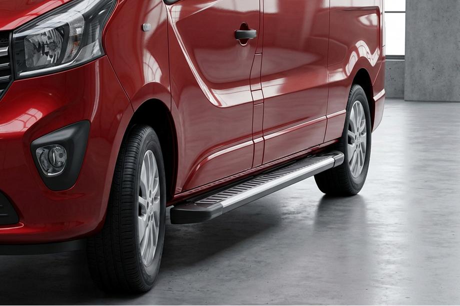 Renault Trafic 2001–2015 Sidosteg Line (2 st, aluminium) Image