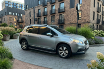 Peugeot 2008 2013–2019 Sidosteg Allmond Black (2 st, aluminium) foto 1