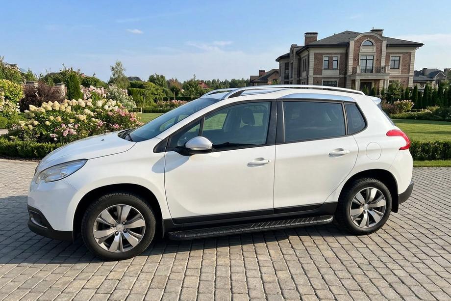 Peugeot 2008 2013–2019 Sidosteg Bosphorus Black (2 st, aluminium) Image