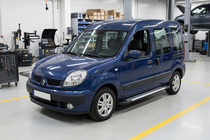 Renault Kangoo 1998–2008 Sidosteg Line (2 st, aluminium) foto 1