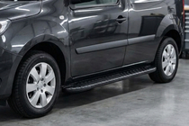 Renault Kangoo 2008–2020 Sidosteg Bosphorus Black (2 st, aluminium) foto 1
