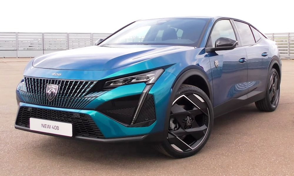 Test av crossover Peugeot 408