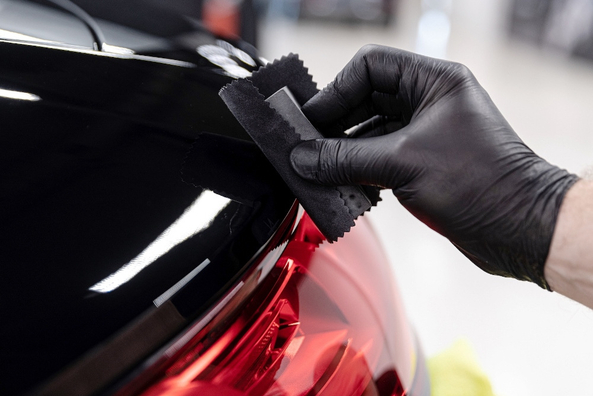 Så applicerar du en hydrofobisk coating på bilen korrekt