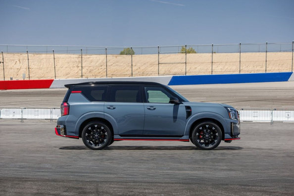 Recension av Nissan Armada III NISMO 2026: kraftfullt flaggskepp för terrängkörning Foto 3
