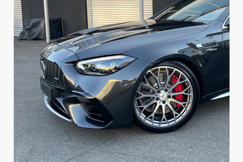 Mercedes C-klass W206 2022– Främre stötfångare komplett (AMG C63 Design) Foto 4