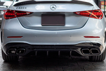 Mercedes C-klass W206 2022– Bakre diffuser med avgasändrör (AMG C63-design) foto 1