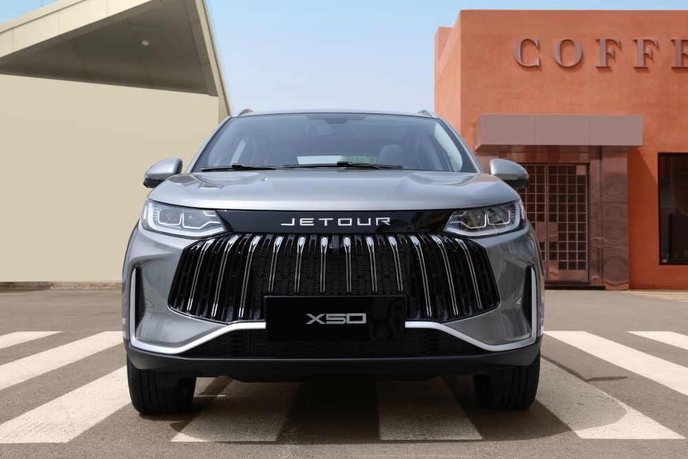Jetour X50: Kompakt crossover för stadskörning