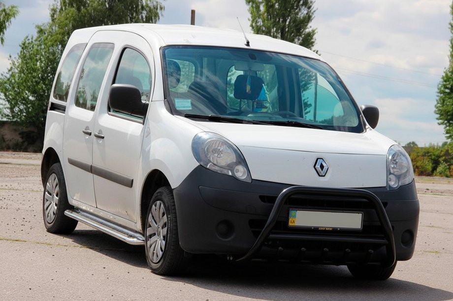 Renault Kangoo 2008–2020 Frontbåge WT003 Black (rostfritt) Image