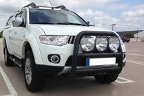 Mitsubishi L200 2006–2015 Kängurubåge WT018 Black (rostfritt stål) foto 1
