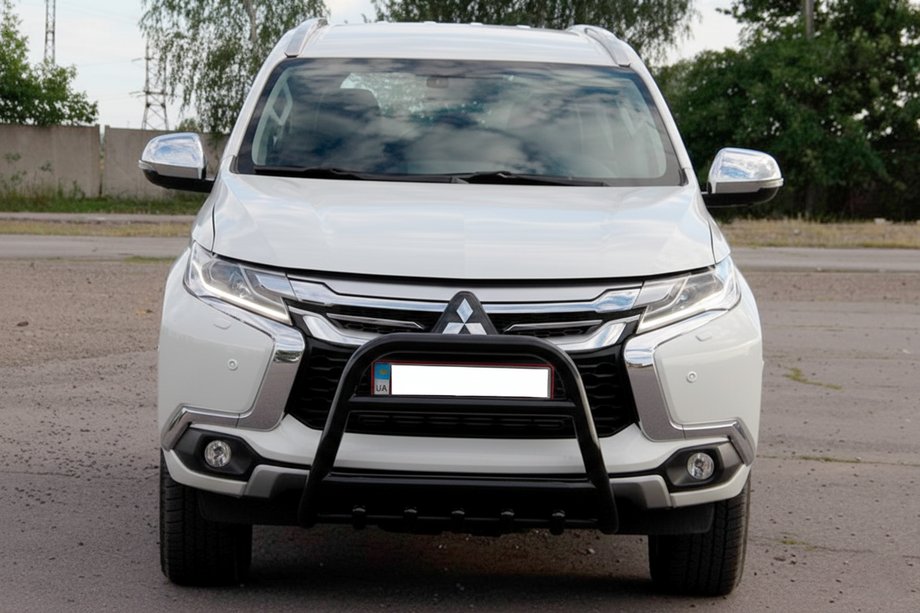 Mitsubishi Pajero Sport 2015– Kängurubåge WT008 Black (rostfritt stål) Image