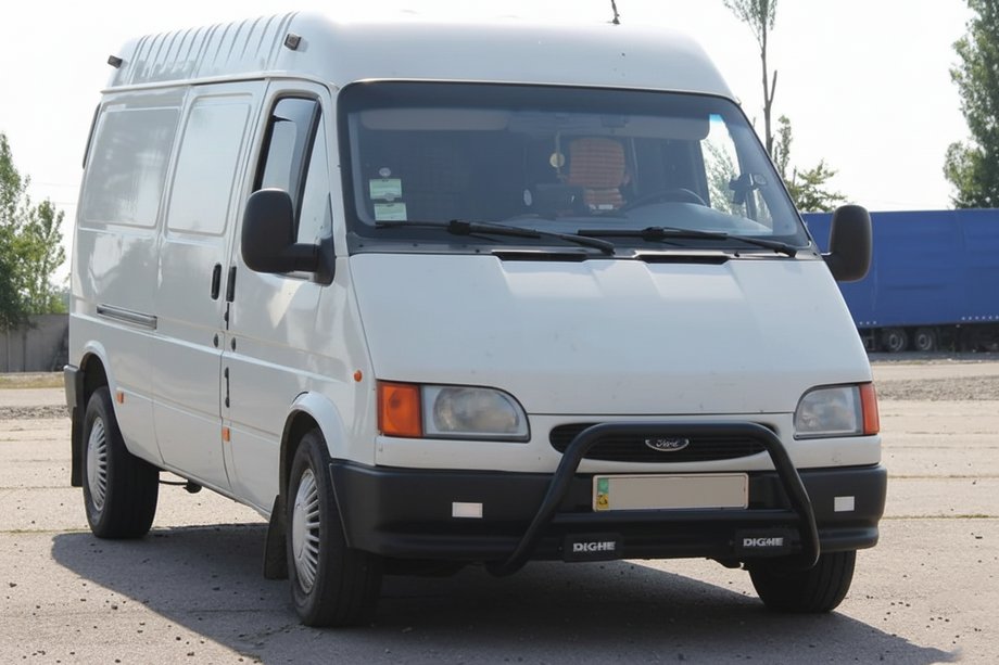 Ford Transit 1991–2000 Bullbar WT006 Black (rostfritt stål) Image