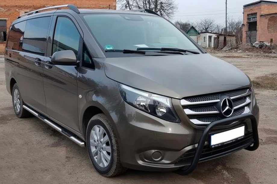 Mercedes Vito/V-klass W447 2014– Frontbåge WT006 Black (rostfritt stål) Image