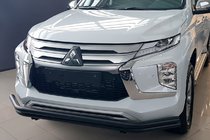 Mitsubishi Pajero Sport 2015– Frontbåge F3-60 Black (2020+, rostfritt stål) foto 1
