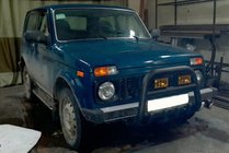 Lada Niva och Urban 1977– Frontbåge (bullbar) QT006 Black (rostfritt stål) foto 4