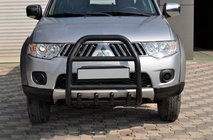 Mitsubishi L200 2006–2015 Frontbåge (bullbar) QT007 Black (rostfritt stål) foto 3