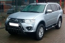 Mitsubishi Pajero Sport 2008–2015 Frontbåge WT002 Black (rostfritt stål) foto 2