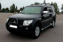 Mitsubishi Pajero Wagon IV 2006–2021 Frontbåge (bullbar) QT007 Black (rostfritt stål) foto 2