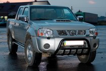 Nissan NP300 1999–2015 Kängurubåge WT002 Black (rostfritt stål) foto 3