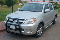 Toyota Hilux 2006–2015 Frontbåge (bullbar) QT007 Black (rostfritt stål) foto 2