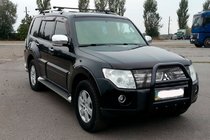 Mitsubishi Pajero Wagon III 1999–2006 Frontbåge (bullbar) QT007 Black (rostfritt stål) foto 1
