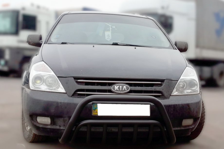 Kia Carnival 2002–2013 Frontbåge WT002 Black (2006-2013, rostfritt stål) Image