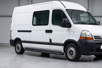 Opel Movano 2004–2010 Sidosteg Bosphorus Black (2 st, aluminium) foto 1