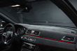 Vilket material ska du välja för omklädsel av bilens instrumentpanel: läder, Alcantara eller konstläder? foto 1