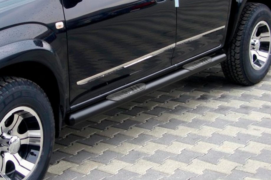 Kia Carens 1999–2012 Sidorör Black (rostfritt stål) Image