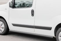 Peugeot Bipper 2008–2017 Sidorör Ø60 Black (2 st, rostfritt stål) foto 2